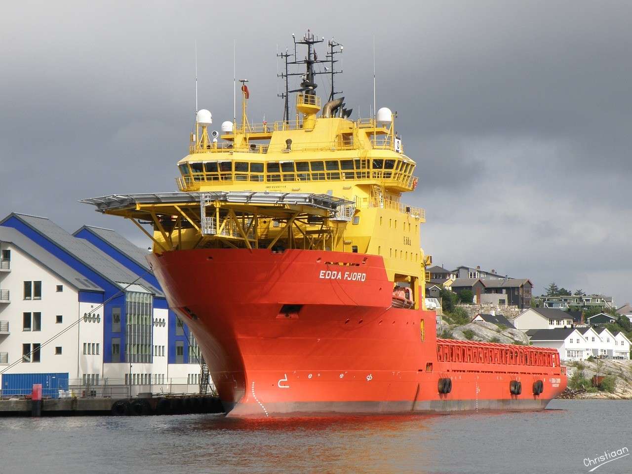 icebreaker, ship, harbour. jigsaw puzzle online