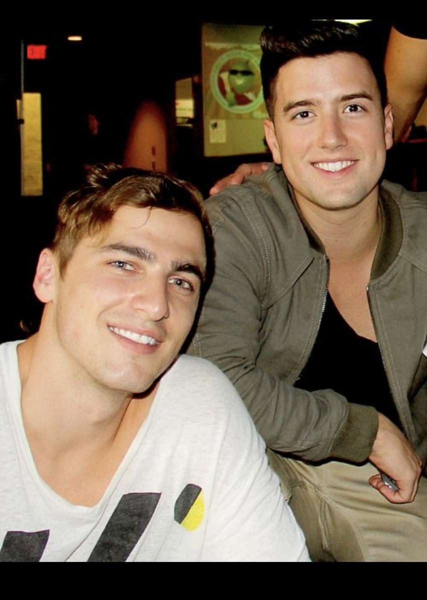 Kendall and Logan online puzzle