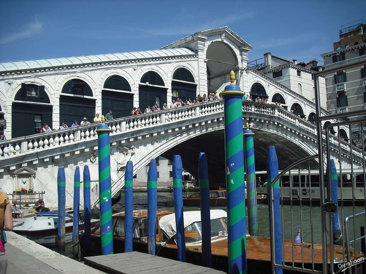 Bridge, Venice, Italy. online puzzle