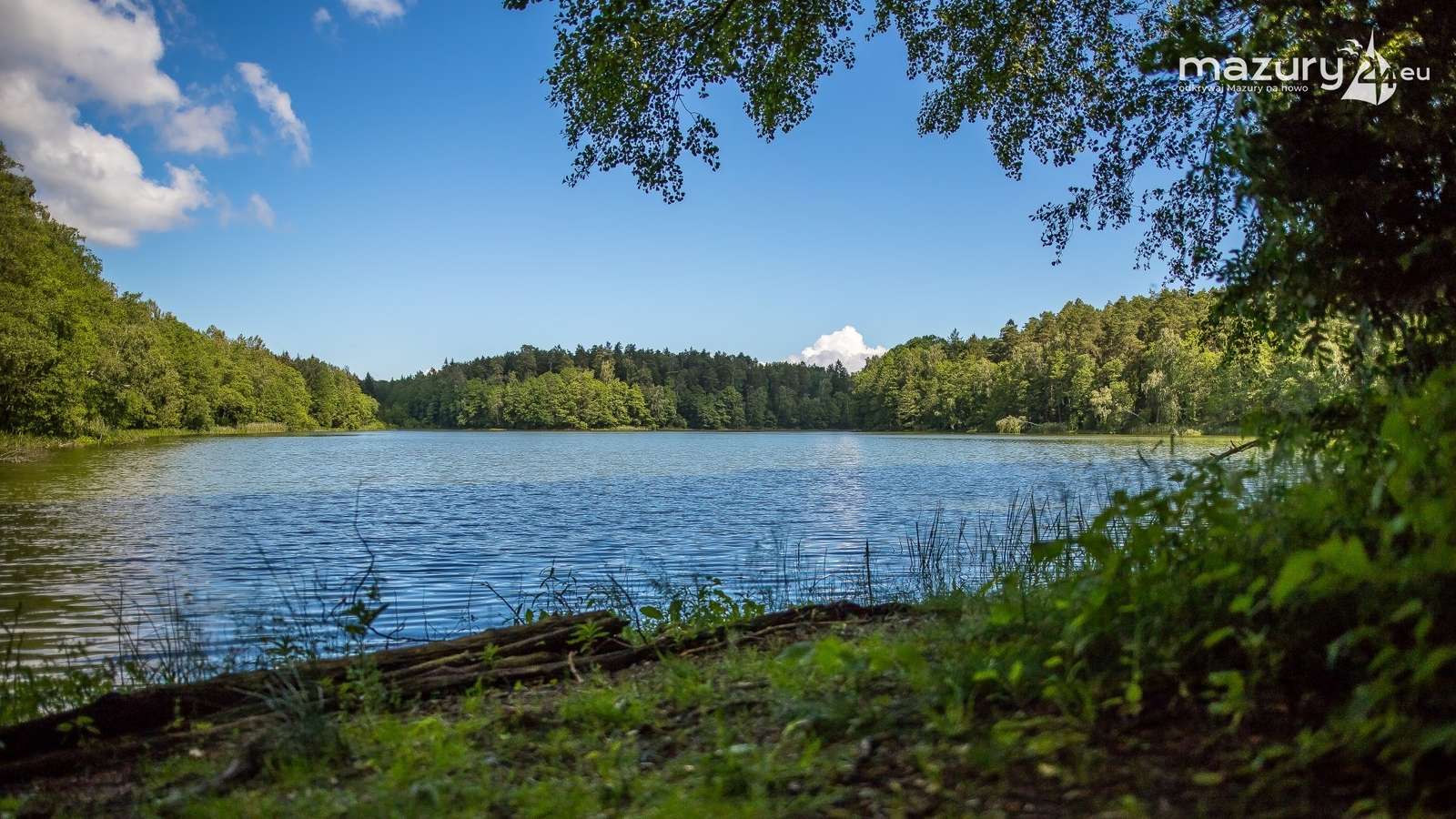 Un lac fermecător în Masuria jigsaw puzzle online