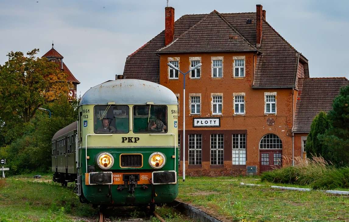 A la gare puzzle en ligne