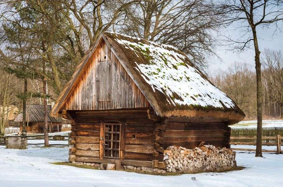 Skanzen s chatami skládačky online