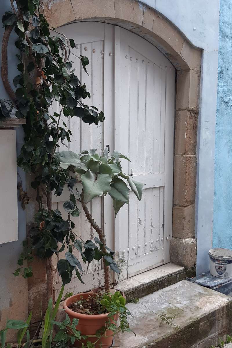 puerta de entrada a la casa en Chipre rompecabezas en línea