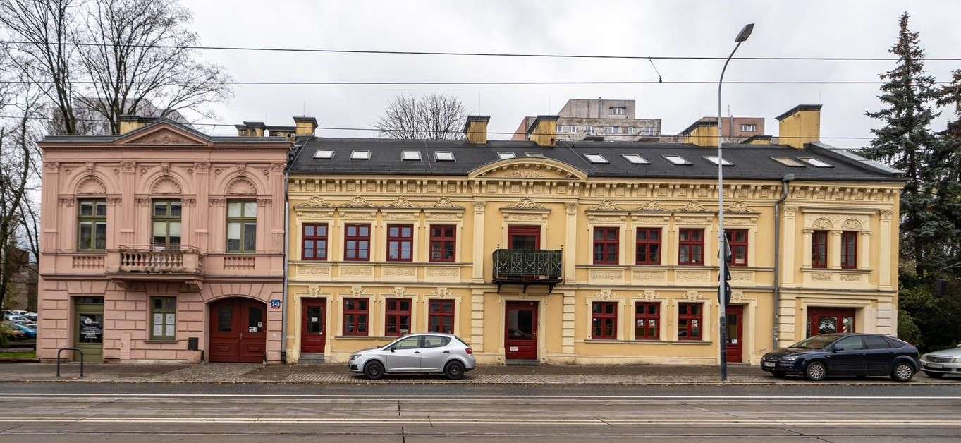 Tenement house on Piotrkowska Street in Łódź online puzzle