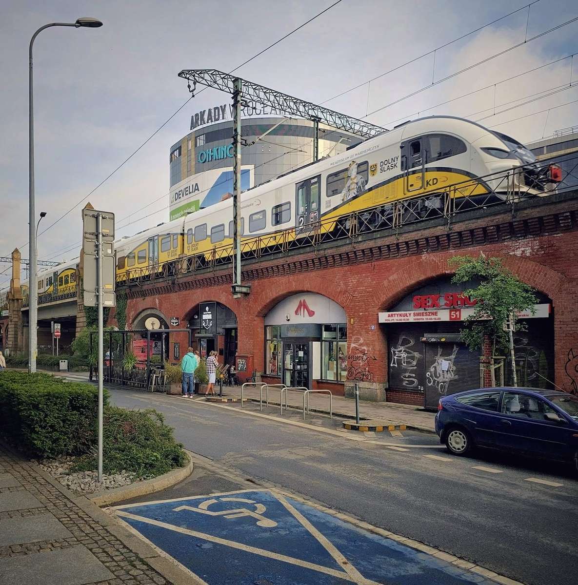 Shoppinggalleria i Wrocław Pussel online