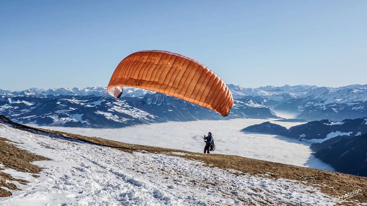 Gleitschirmfliegen Online-Puzzle