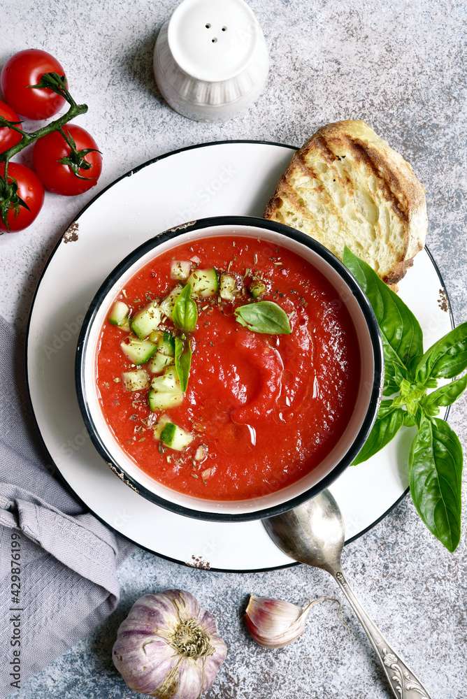 Sopa de Tomate Espanhola puzzle online