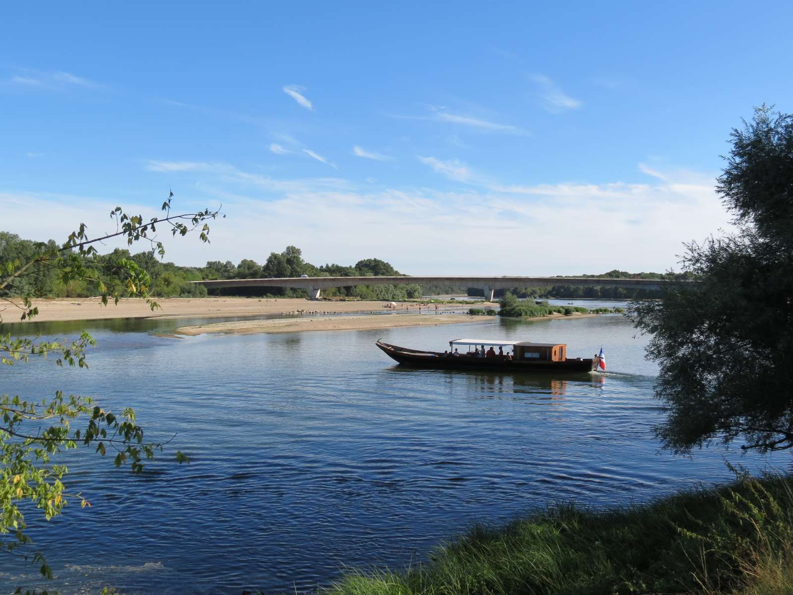 Die Loire in der Nähe von Sancerre Online-Puzzle