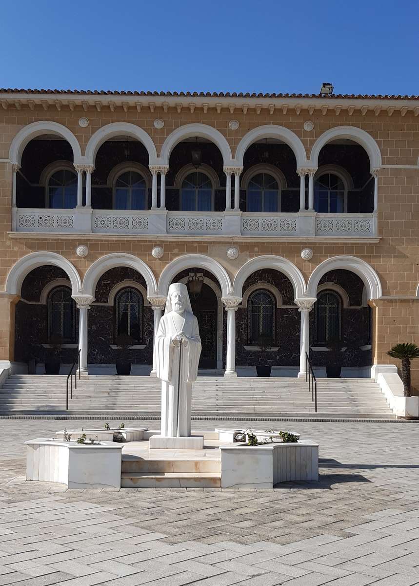 Bishop's Palace Nicosia Cyprus online puzzle