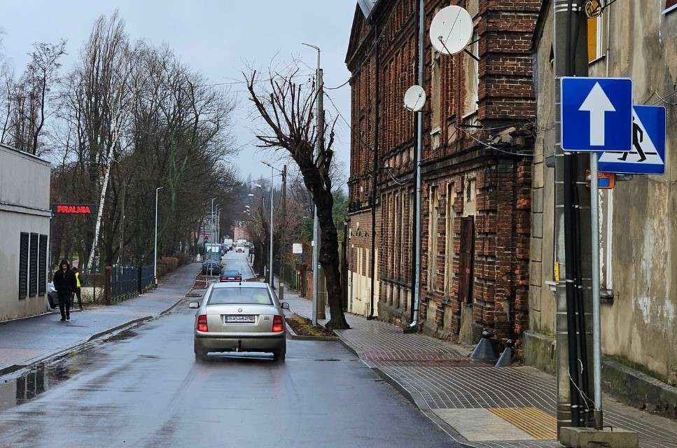 Calle en Zgierz rompecabezas en línea