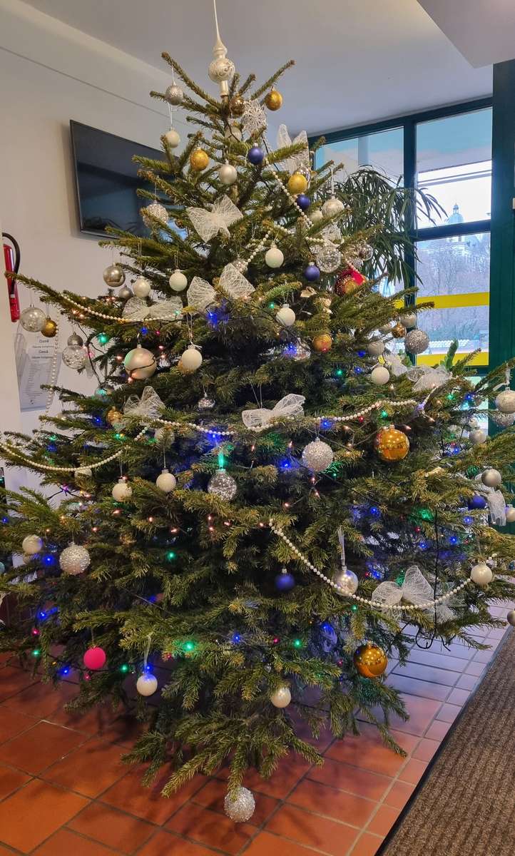 árbol de Navidad rompecabezas en línea