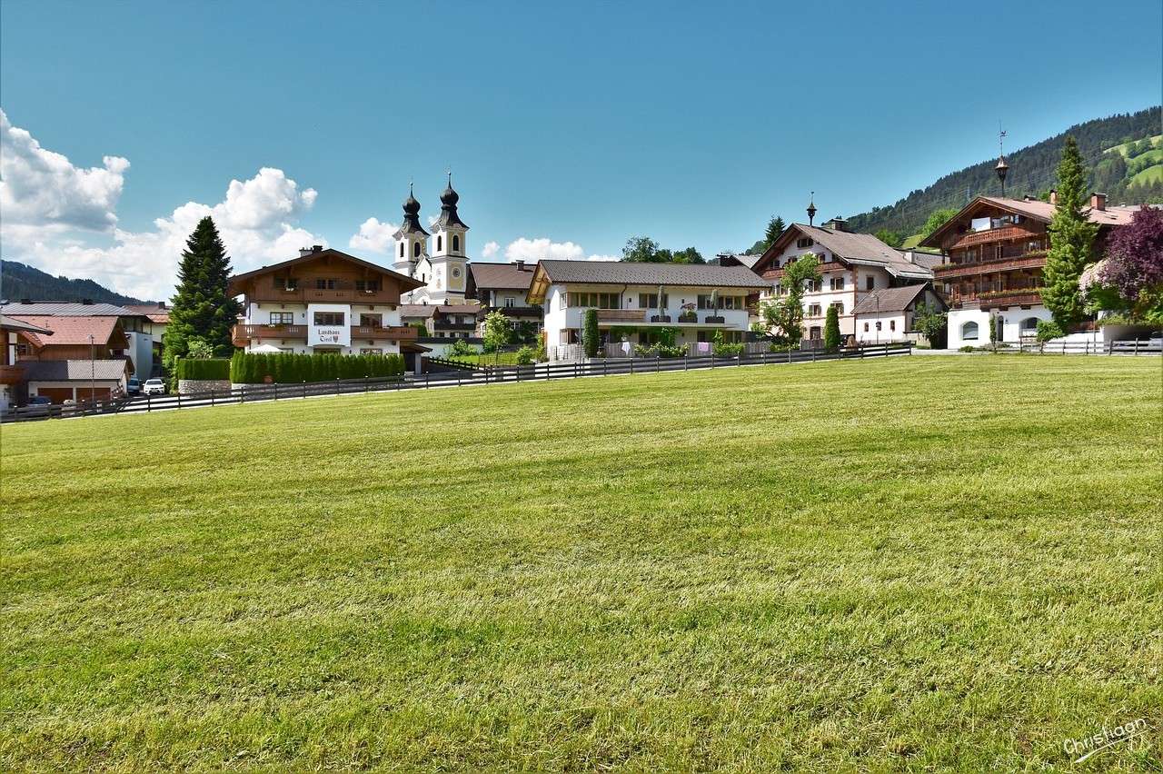 Casas de campo, Aldeia, Tirol. quebra-cabeças online