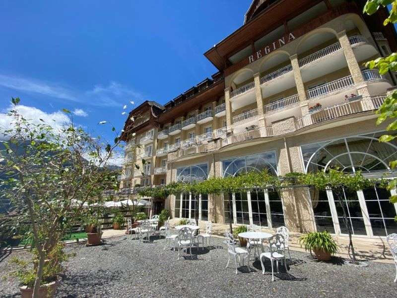 Hotel nelle montagne svizzere puzzle online