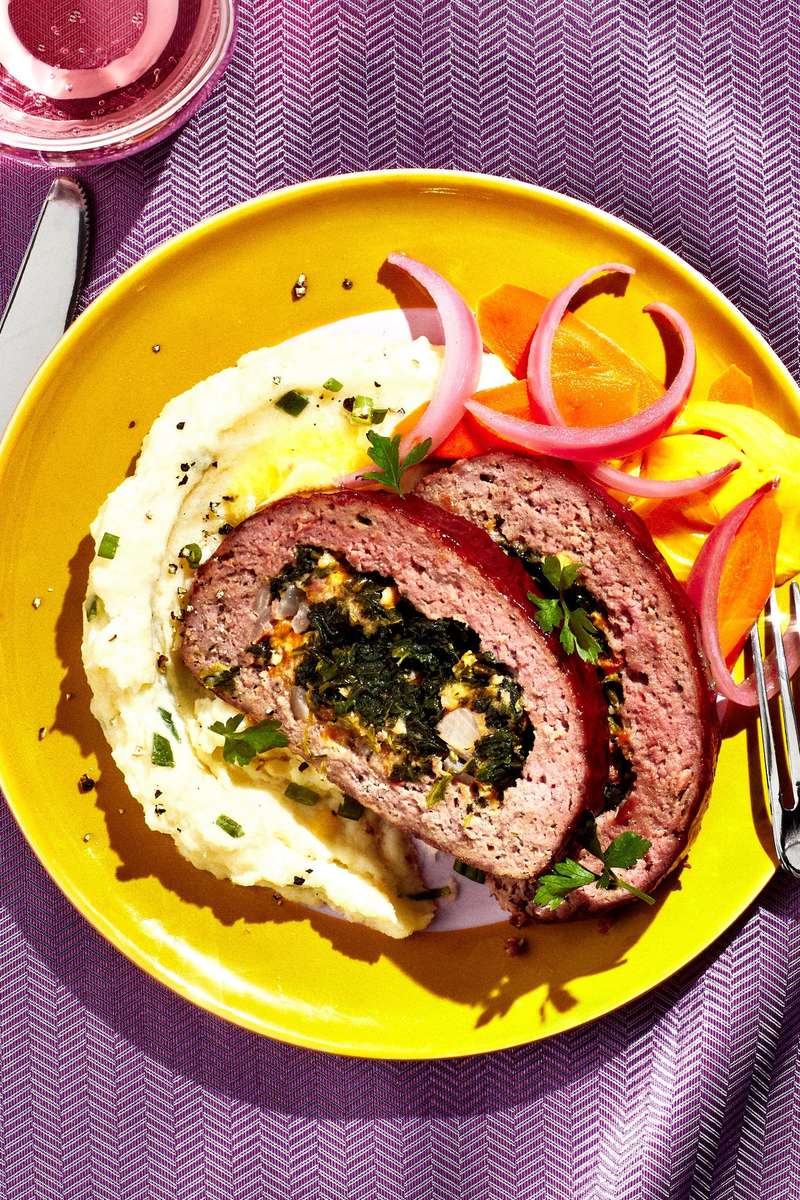 Pastel de carne de espinacas rompecabezas en línea