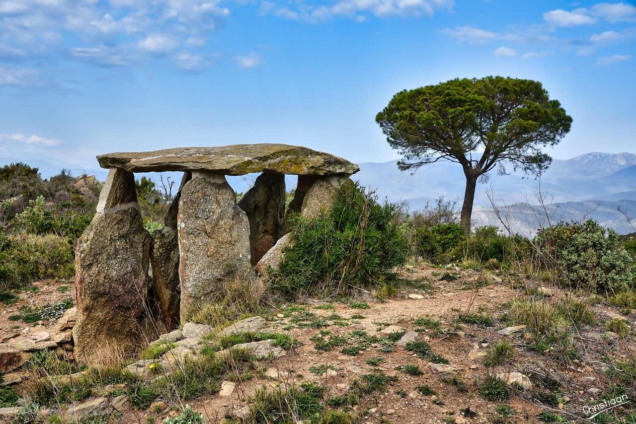 Hunebed、Menhir、花崗岩。 ジグソーパズルオンライン