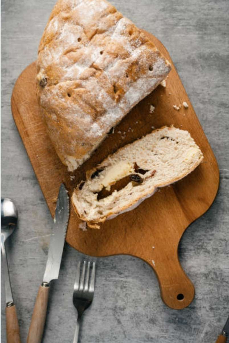 Chopped piece of bread jigsaw puzzle online