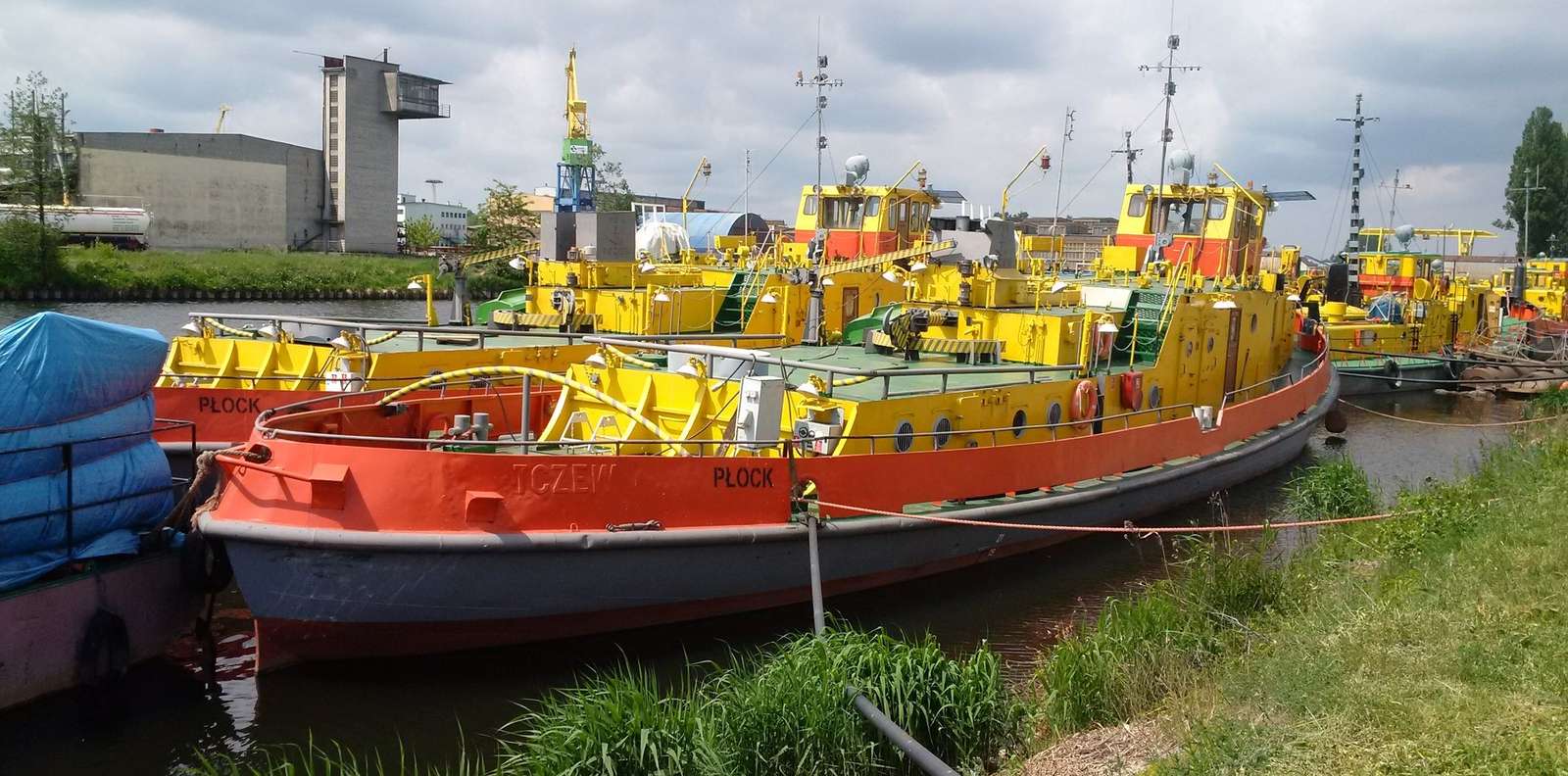 In the Płock port jigsaw puzzle online