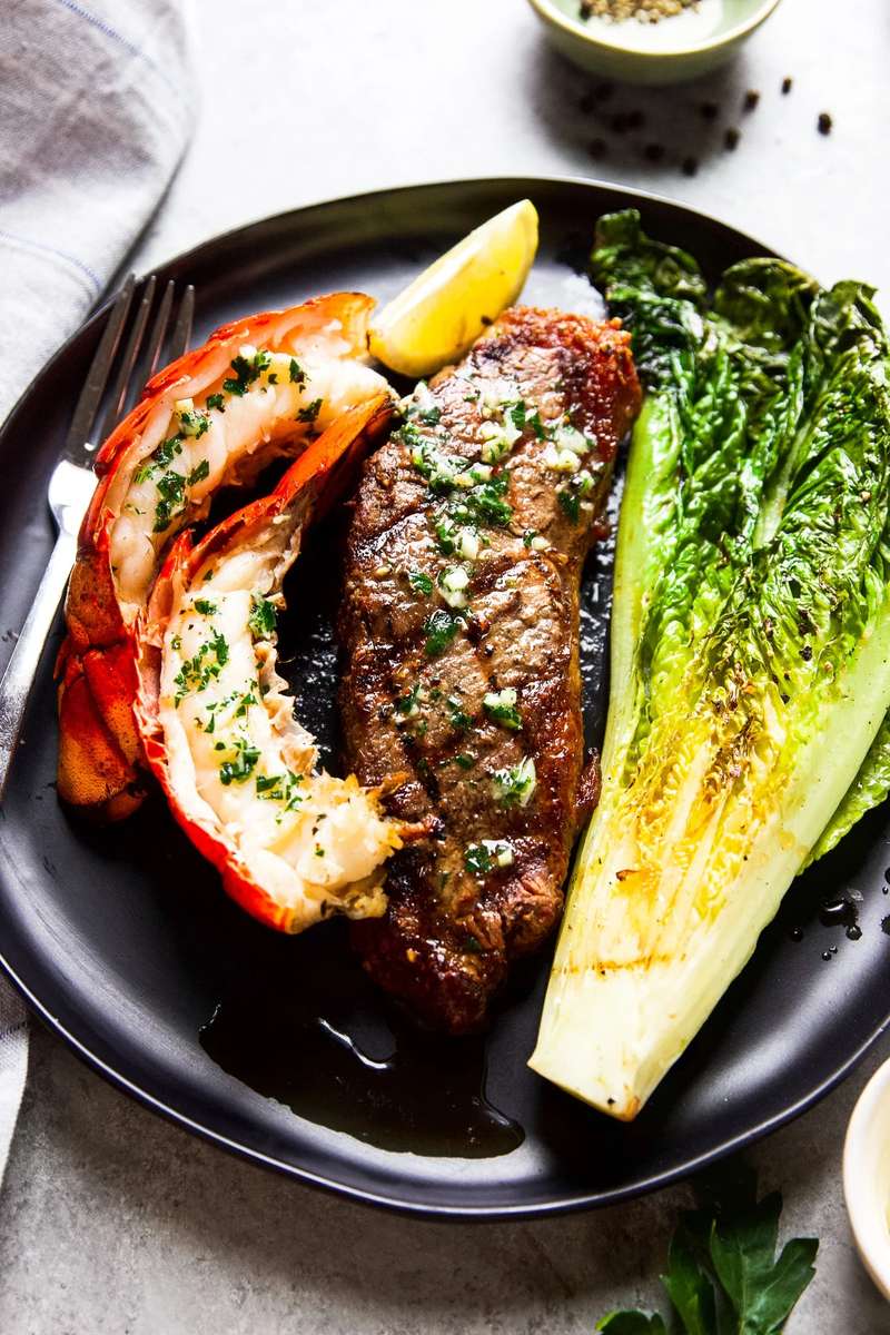 Steak & Lobster jigsaw puzzle online