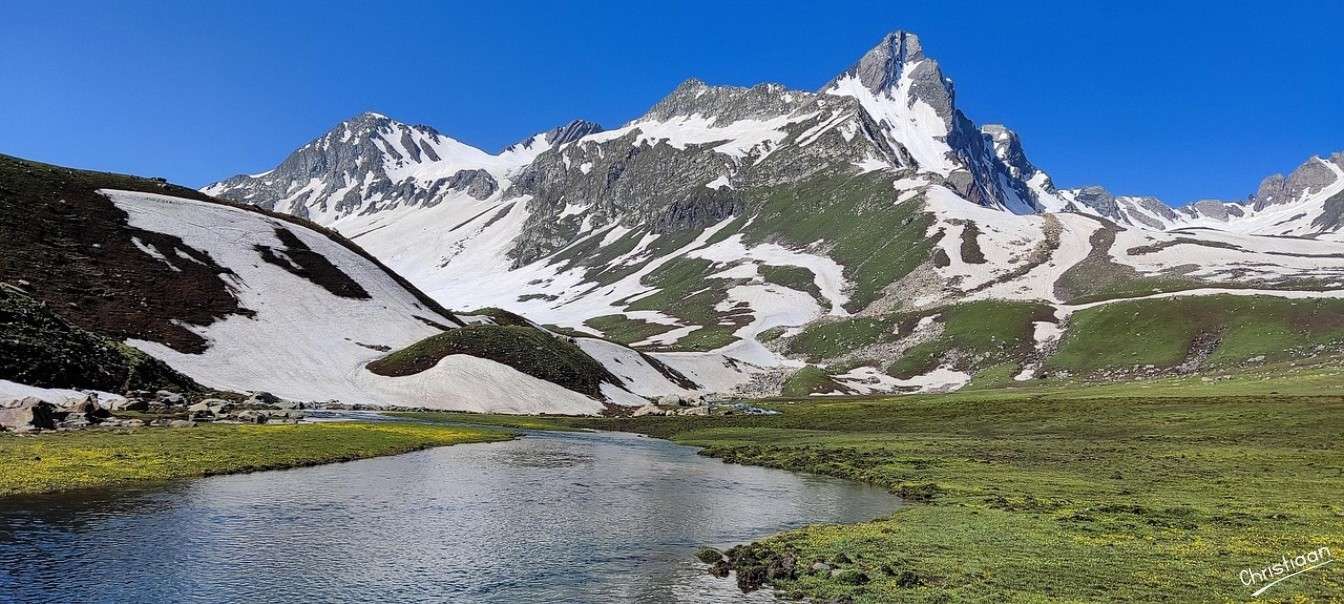 風景、川、山、冬。 オンラインパズル