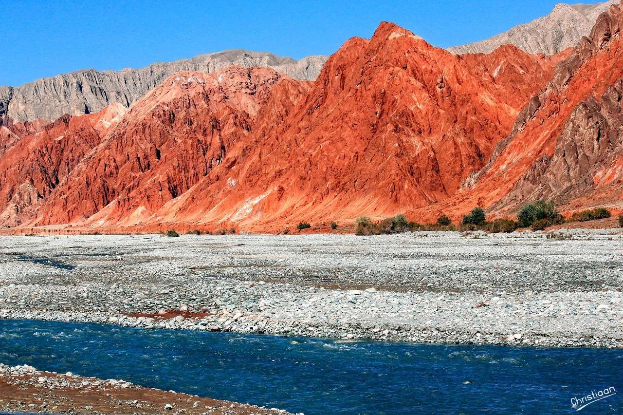 Nature, rivière, montagnes. puzzle en ligne
