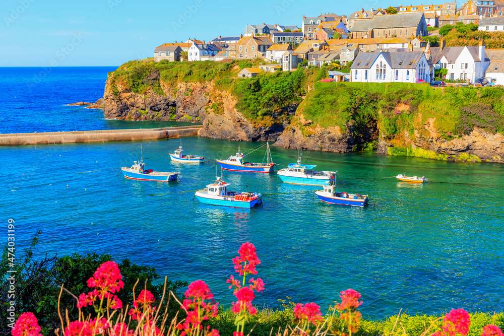 Cornovaglia, Regno Unito e Ocean Boats puzzle online