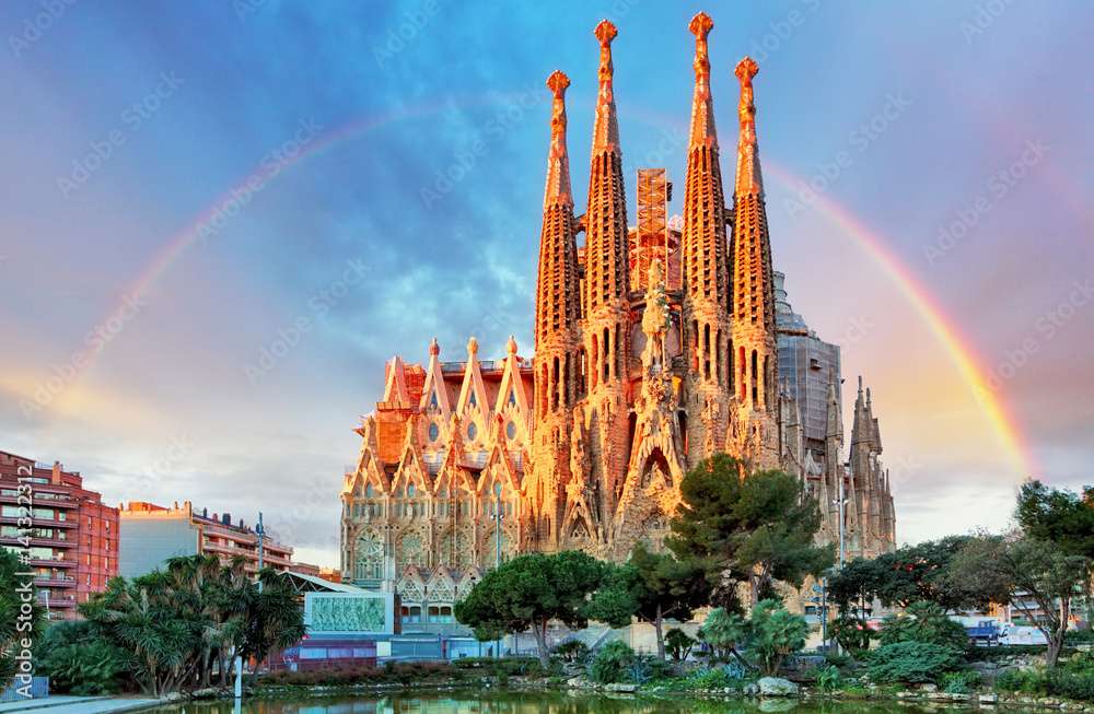 Sagrada Familia-katedralen Barcelona Spanien Pussel online