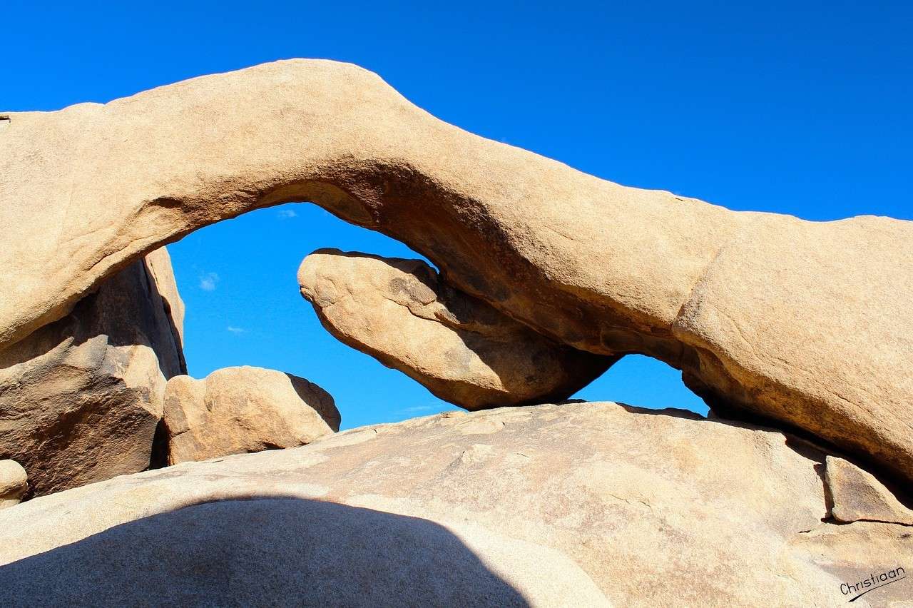 Rock Boog, Rotsen, Joshua Tree National Park. puzzle online