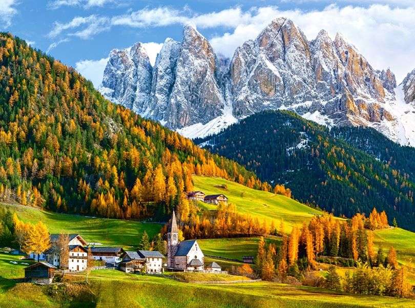 Wioska w górach Dolomitach puzzle online