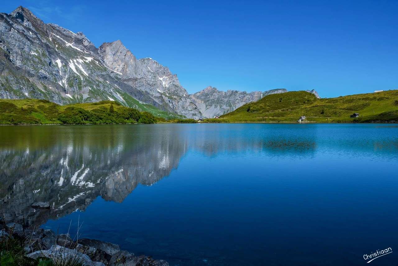 Trübsee, Titlis, Szwajcaria. puzzle online