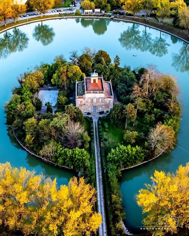isola felice puzzle online