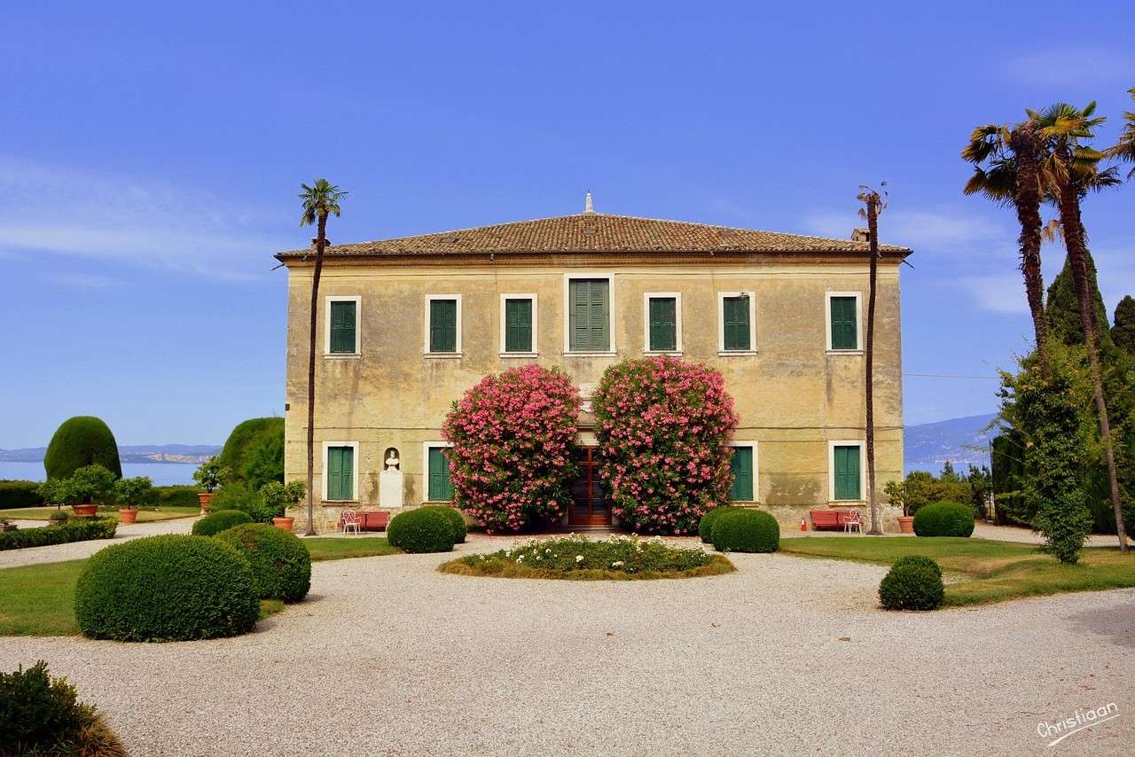 ヴィラ、プレイン。 ジグソーパズルオンライン