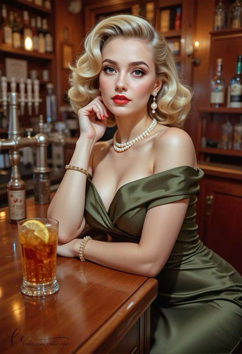 An American Woman in the 50s jigsaw puzzle online