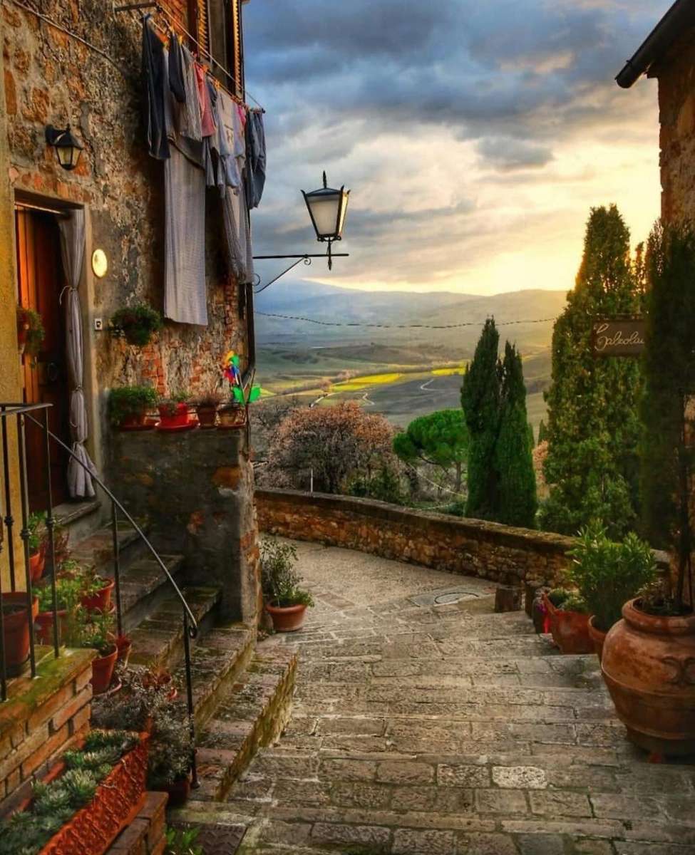 Shin of Pienza puzzle online
