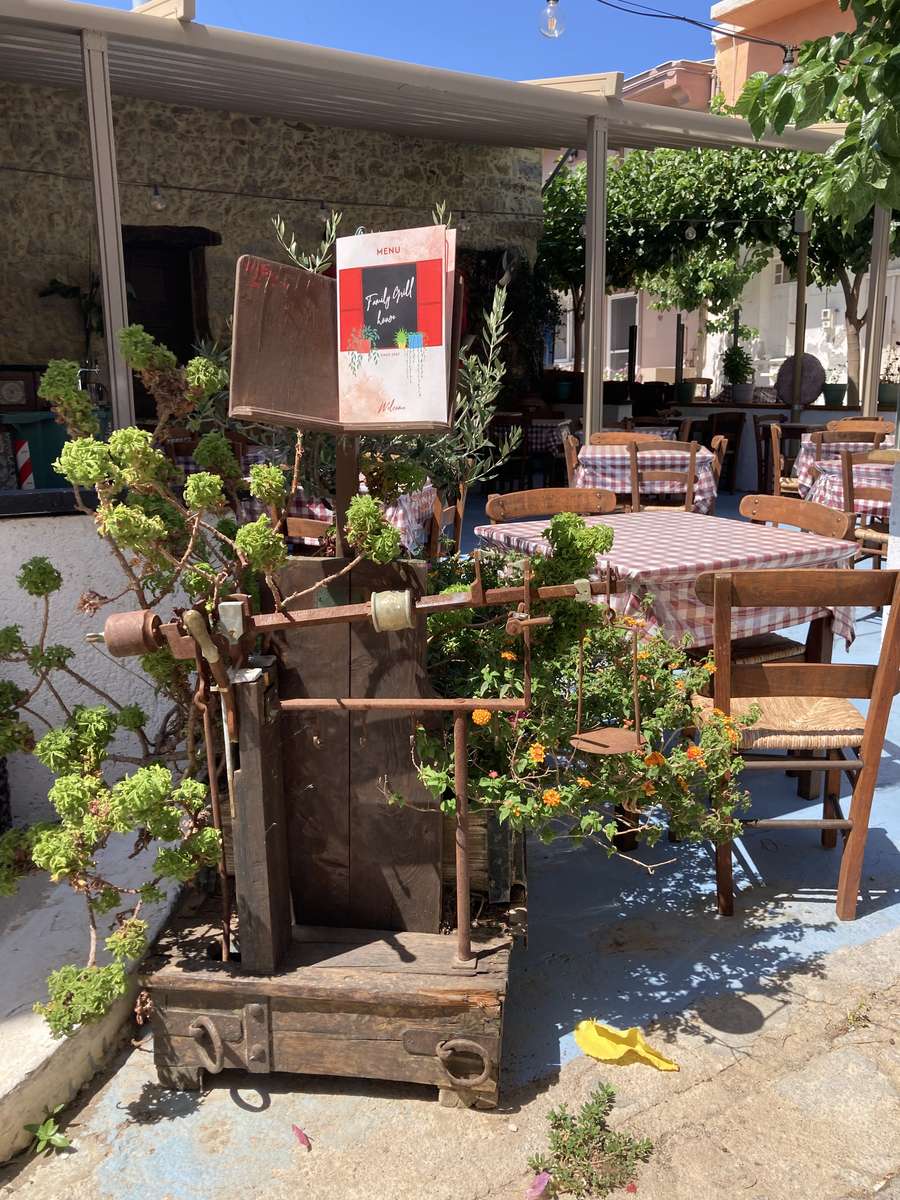 Familj taverna paleochora Pussel online