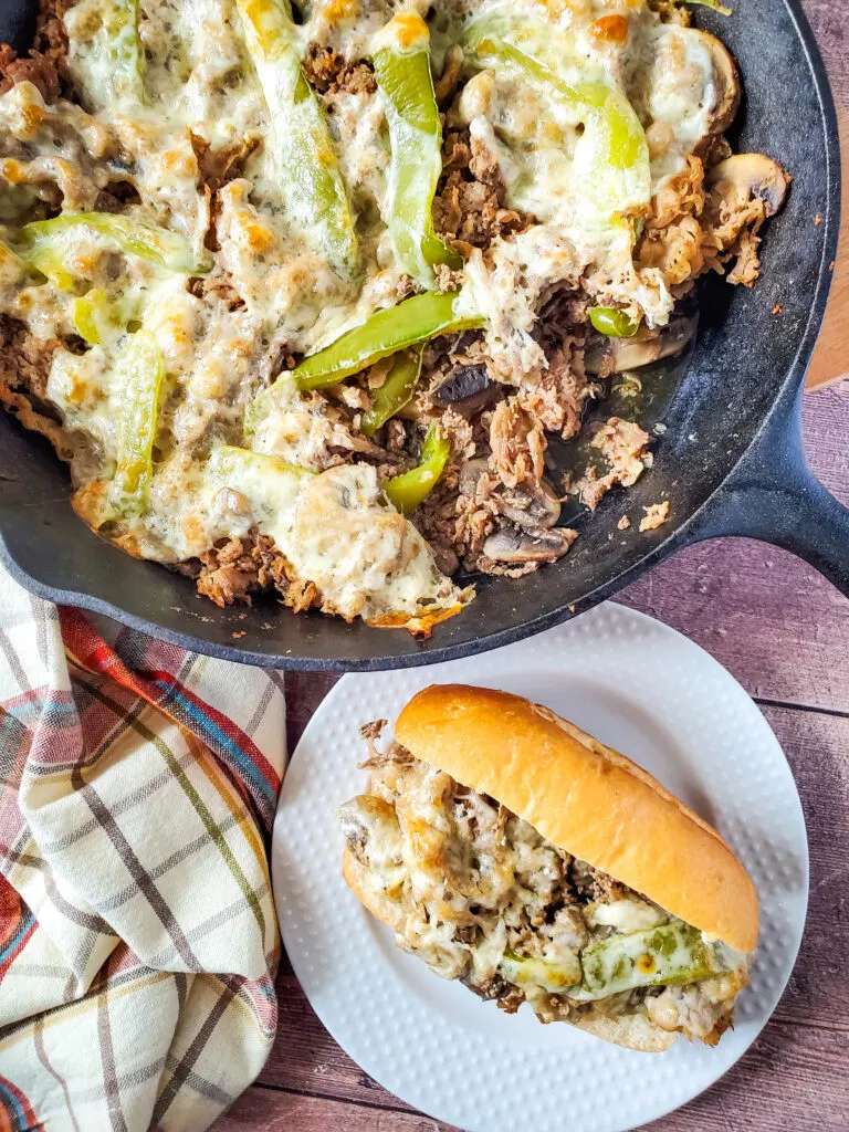 Cheese Steak Casserole Sandwiches пазл онлайн
