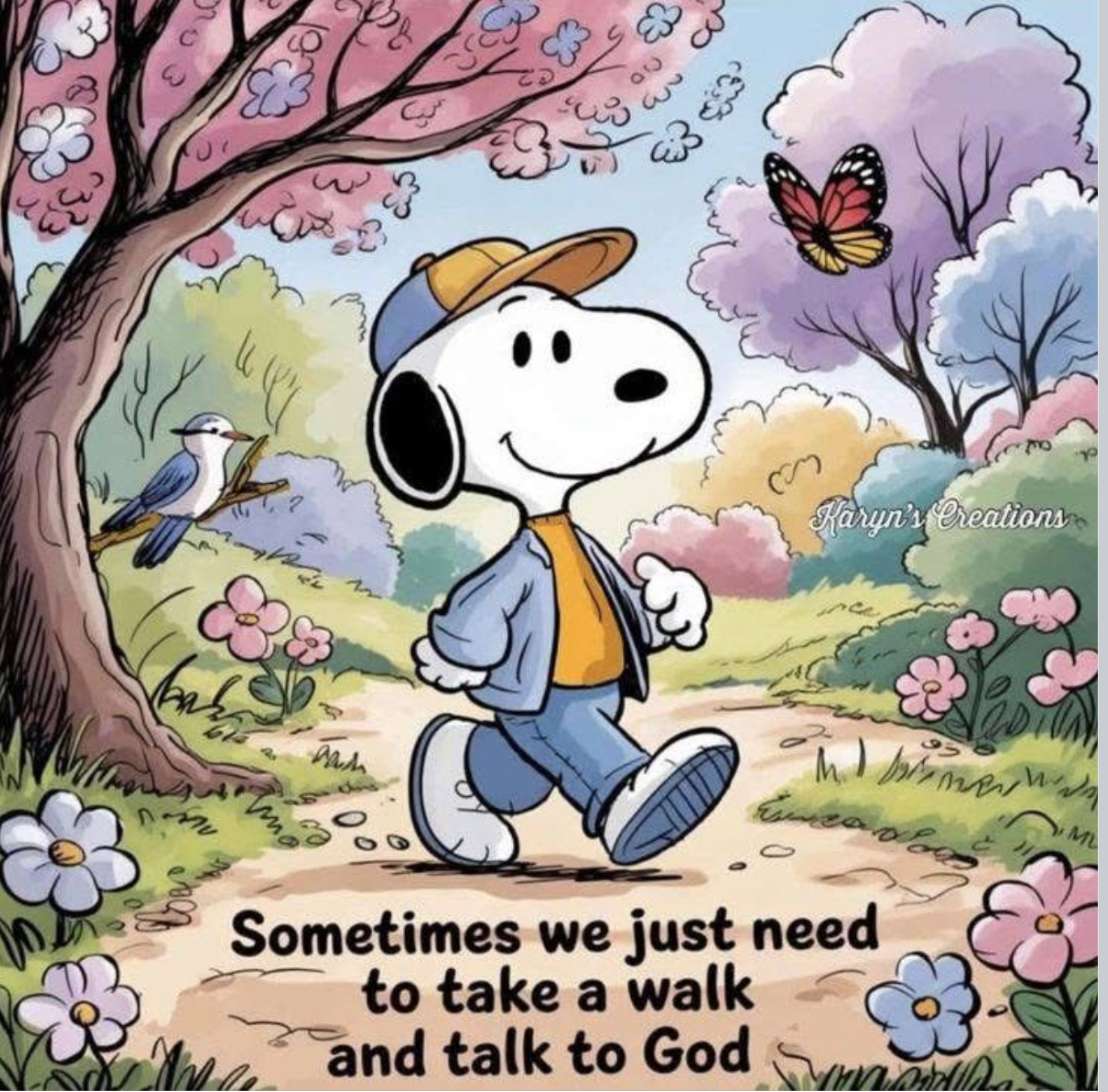 Snoopy bierze wędrówkę w lesie. puzzle online
