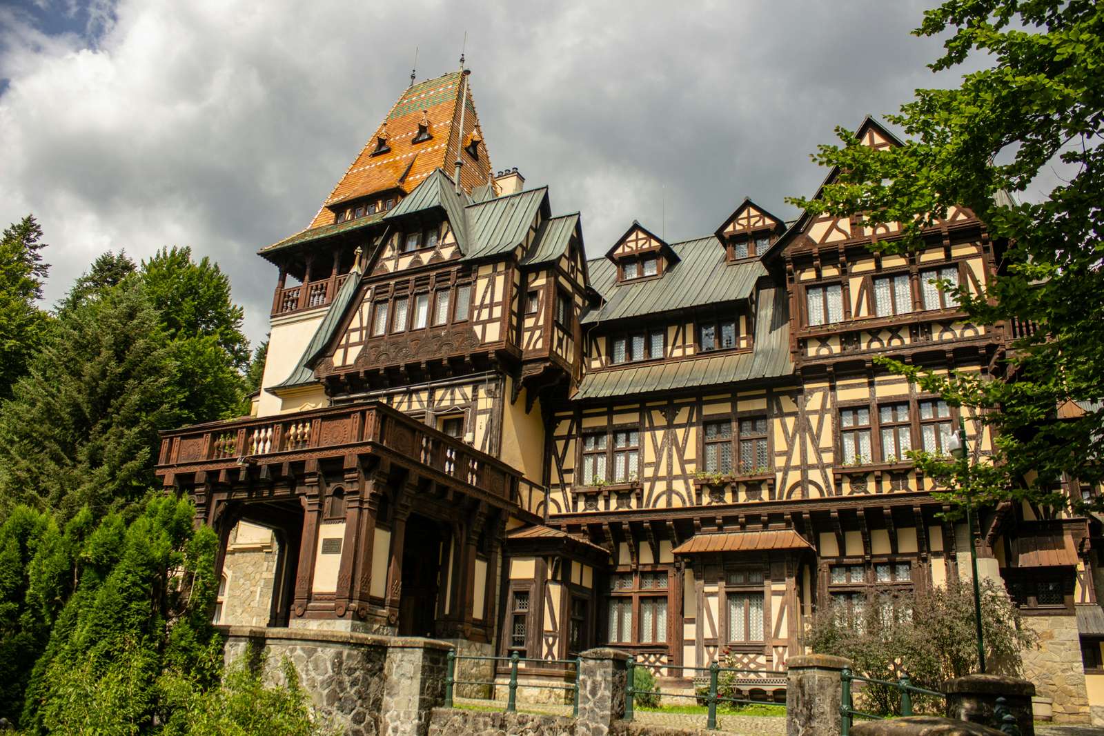 Castelul Pelișor, Sindaia, Rumunia puzzle online