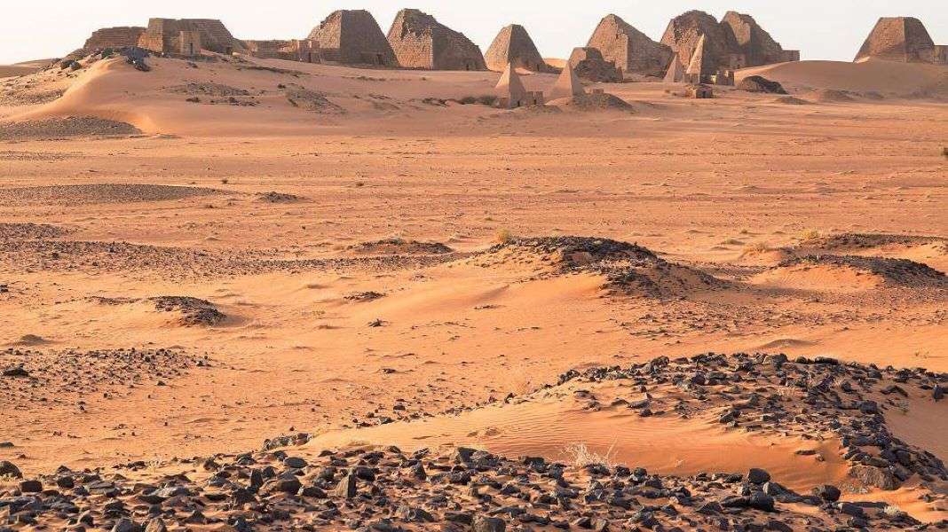 Sudan Pyramiden in der Wüste puzzle online