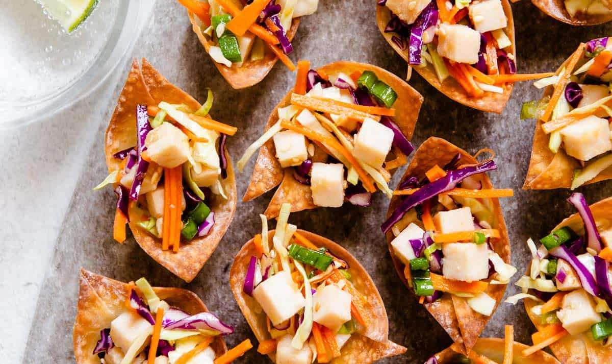 Asian Salad Wonton Cups puzzle online