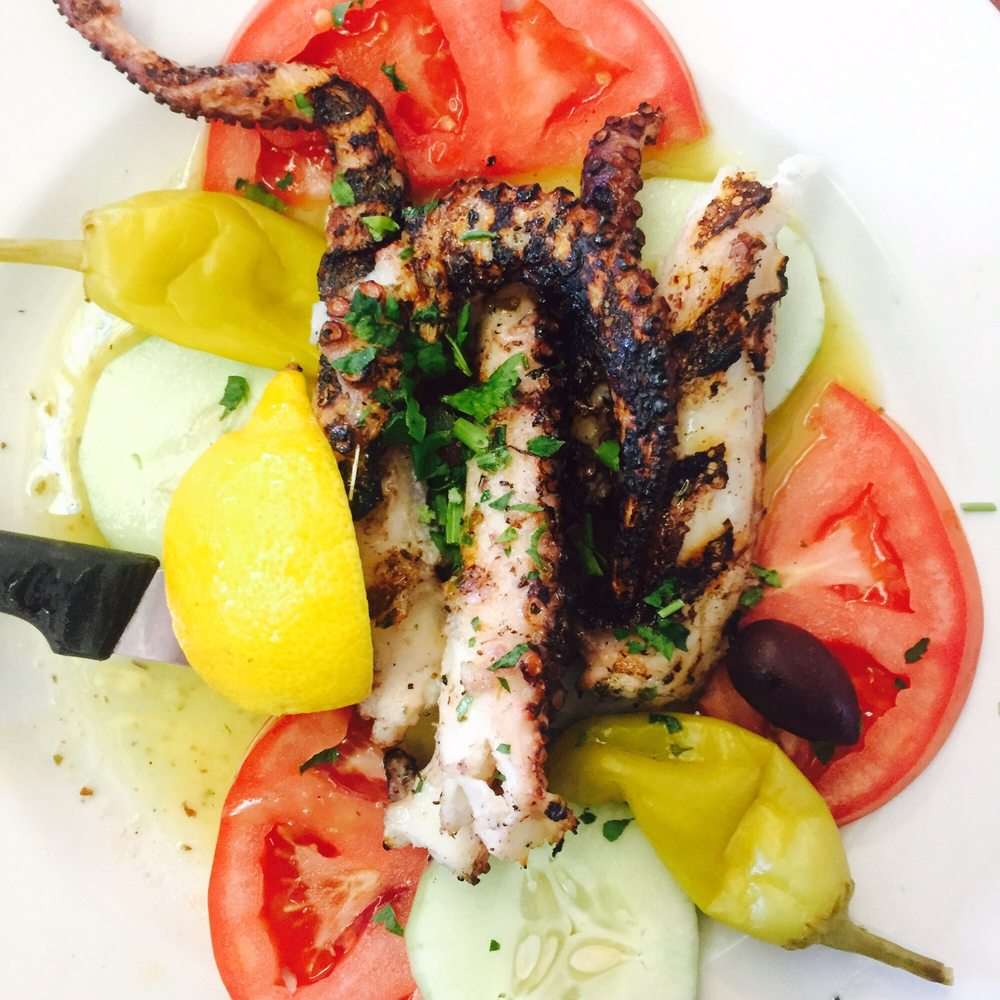 Октопод на скара онлайн пъзел