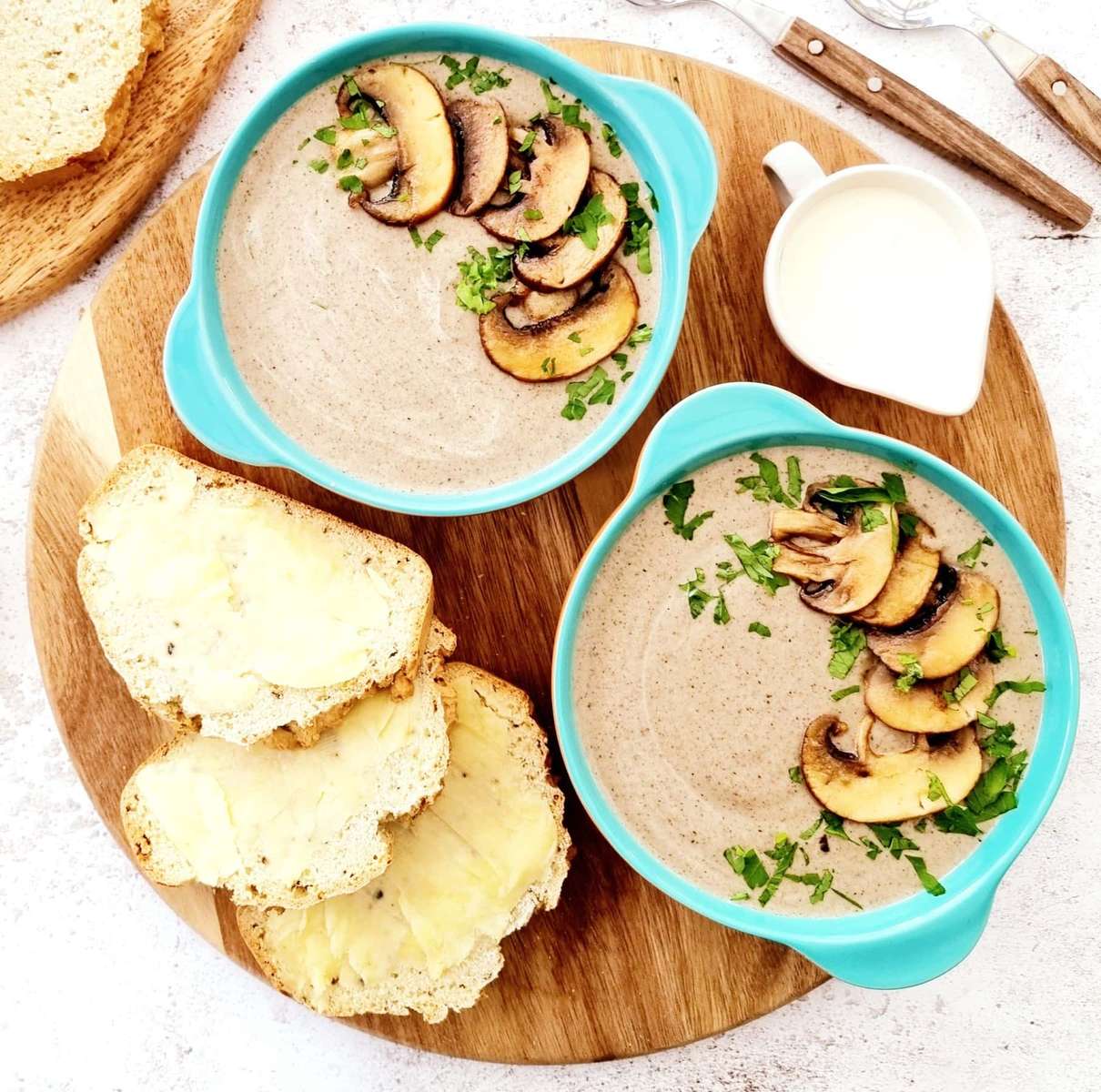 Супа от гъби чесън онлайн пъзел