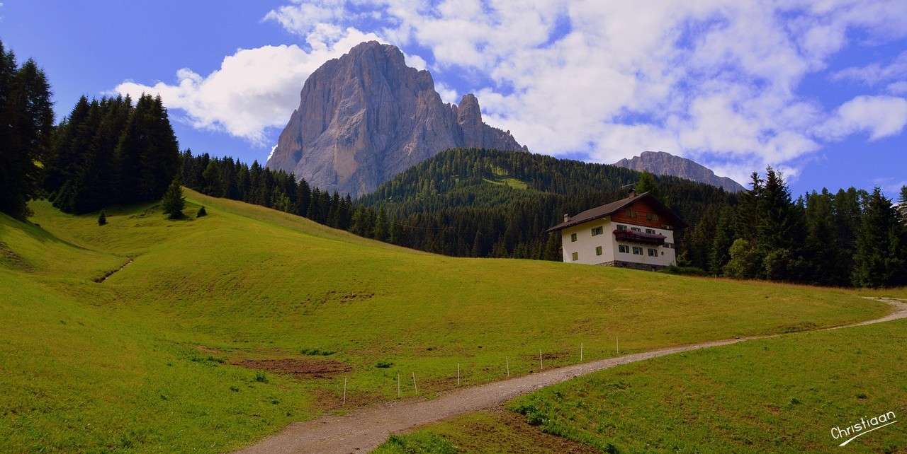 Dolomites, trail, mountain. online puzzle