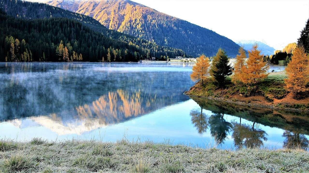 Autumn mountains, Lake, Morning. jigsaw puzzle online
