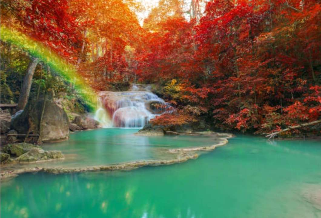 タイのエラワン国立公園にかかる虹 オンラインパズル