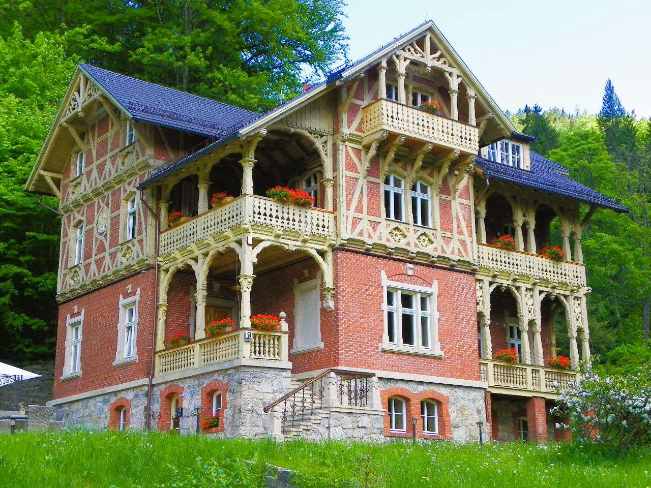 Międzygórze nyáron kirakós online