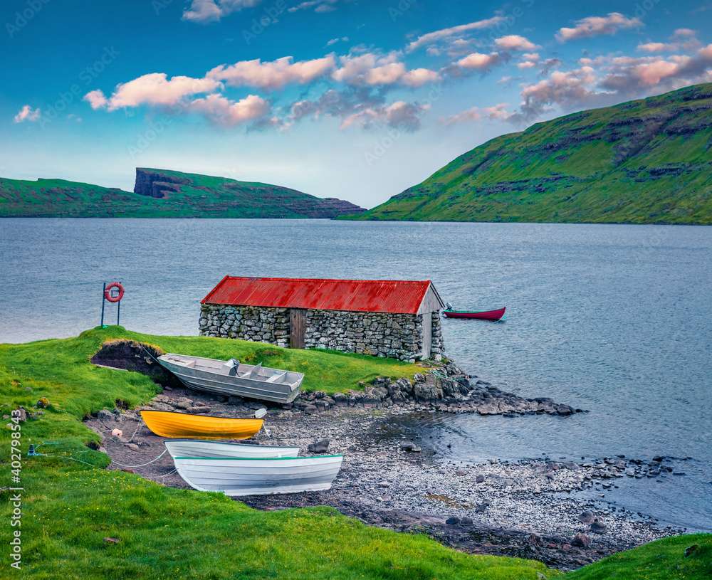 Port on the Lake of the Faroe Islands jigsaw puzzle online