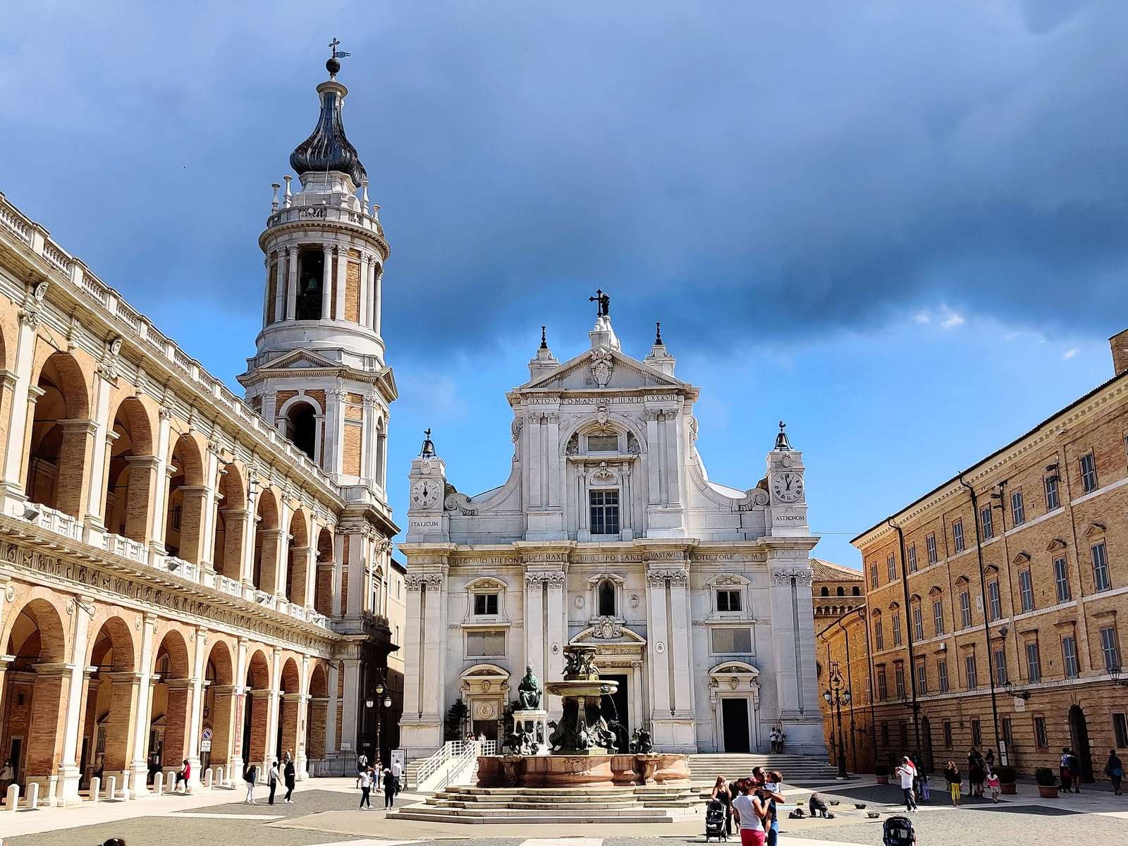 ロレート大聖堂 オンラインパズル