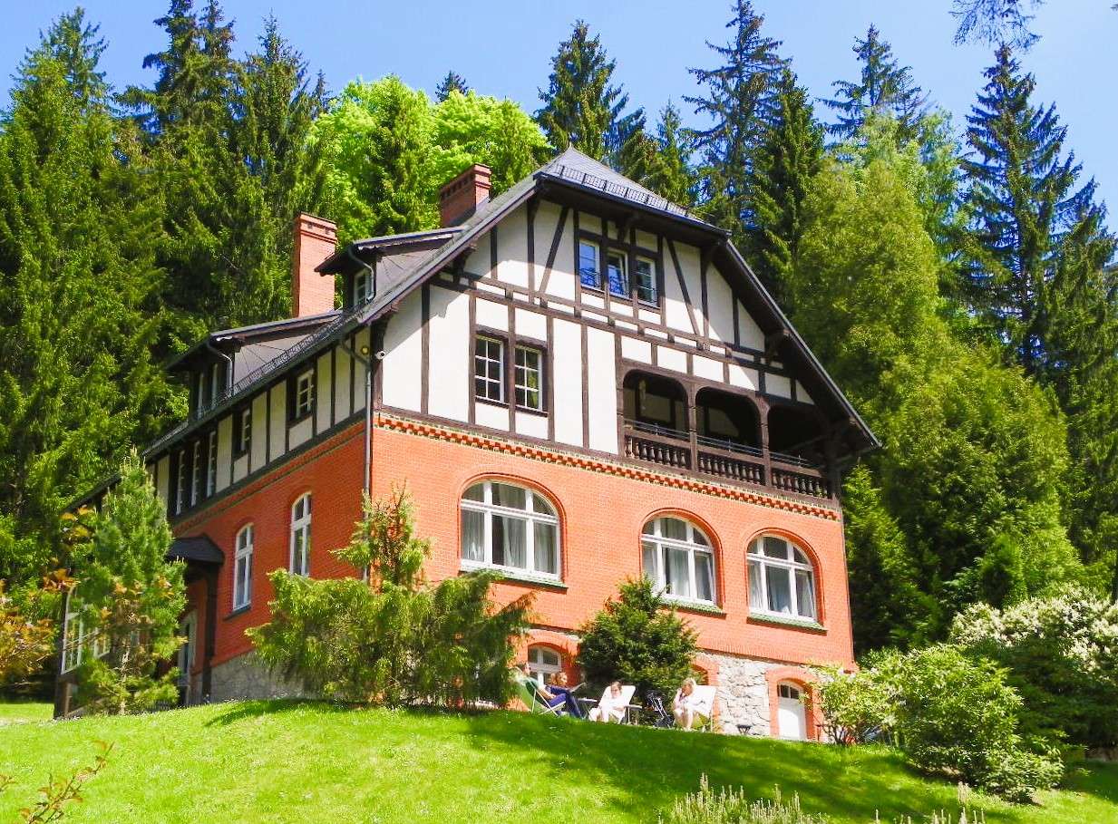 Willa w górach. Polska puzzle online