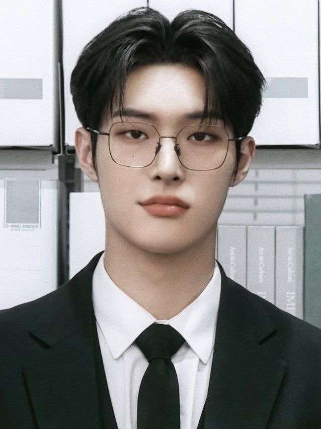 Mingi elegante puzzle online