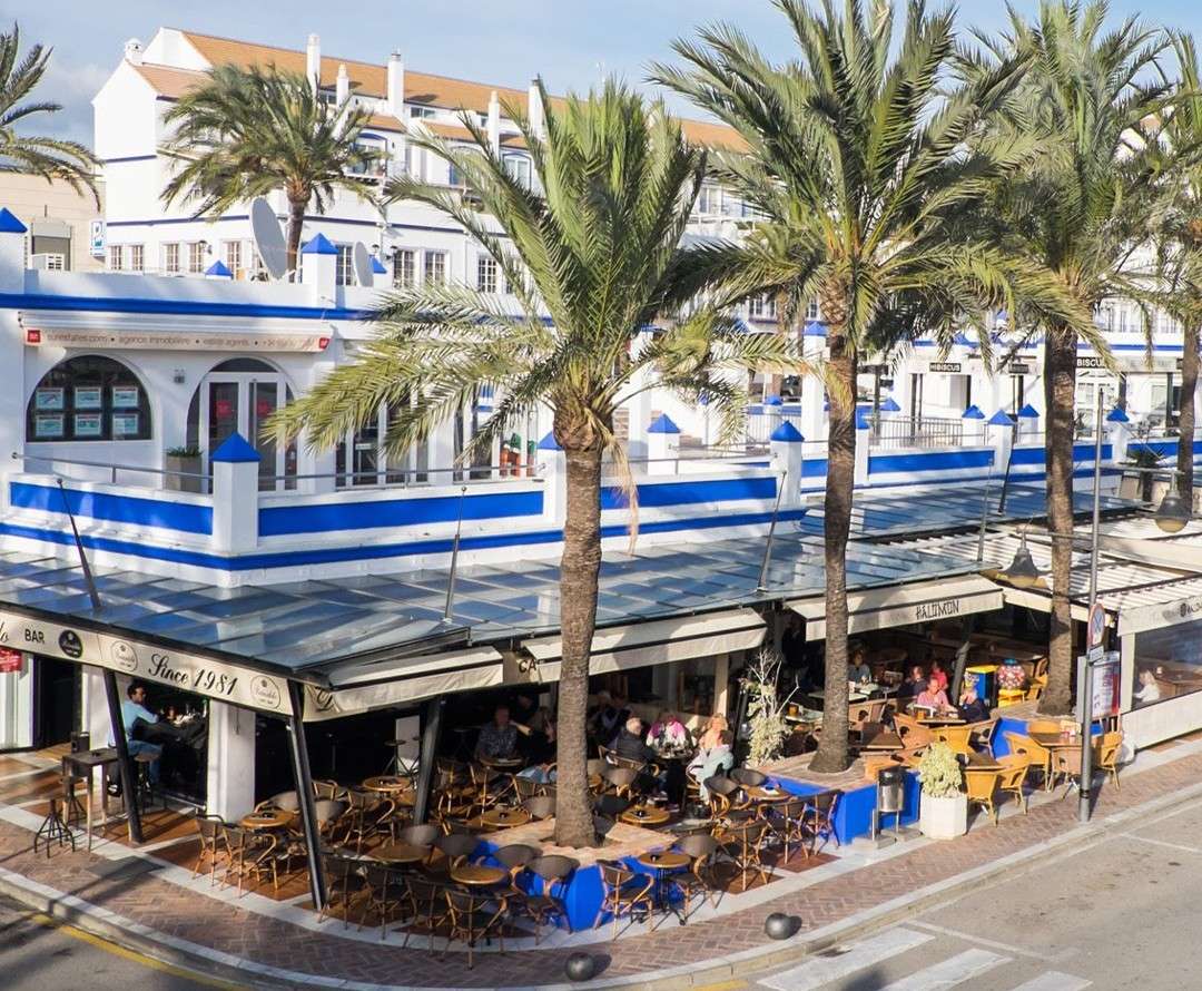 スペインのエステポナ オンラインパズル